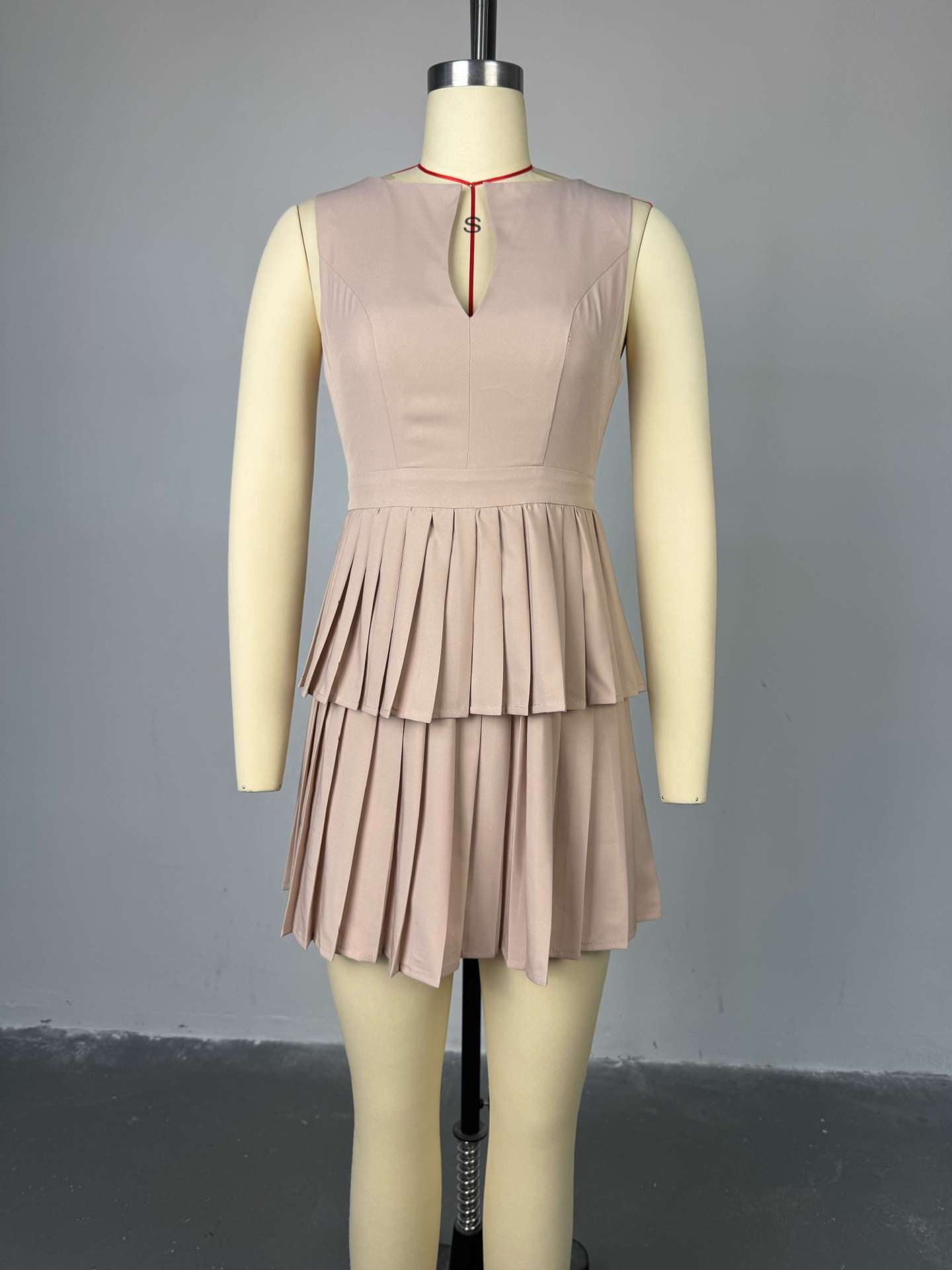 Sweet V Neck High Waist Pleated A line Short Dress